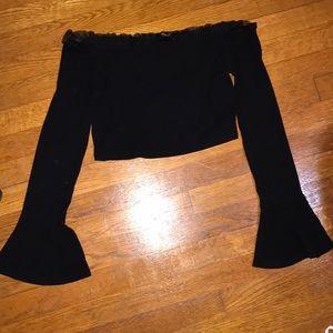 Off the shoulder long sleeve crop top
